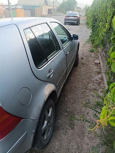 land gruser: Volkswagen Golf: 2002 г., 1.4 л, Механика, Бензин, Хэтчбэк — 3