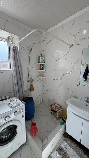3 к: 3 комнаты, 60 м² — 9