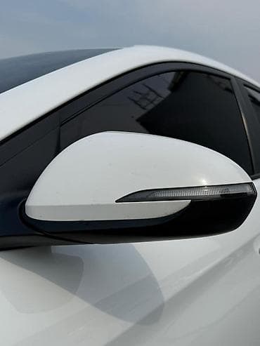 Транспорт: Hyundai Avante: 2019 г., 1.6 л, Автомат, Бензин, Седан — 4