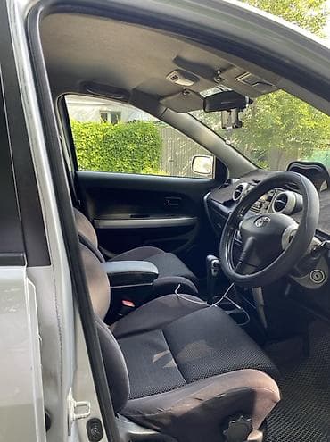 обмен на тайота ист: Toyota Ist: 2003 г., 1.3 л, Автомат, Бензин, Хэтчбэк — 7