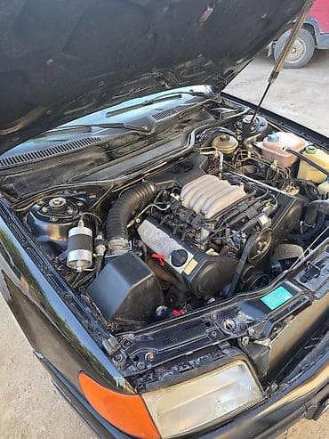 унаа тетиктери: Audi 100: 1991 г., 2.6 л, Кол менен иштөөчү, Бензин, Седан — 9