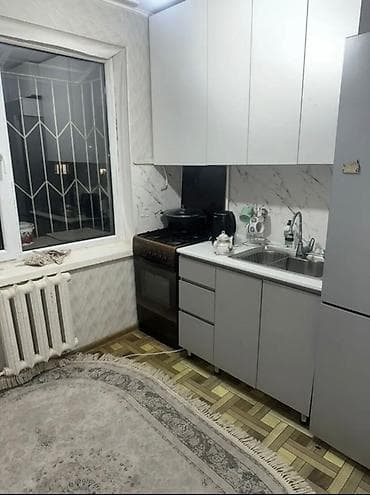 Недвижимость: 2 комнаты, 49 м², 4 мкр 104 серия, 4 этаж — 1