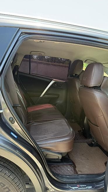 150 прадо: Toyota RAV4: 2018 г., 2.5 л, Автомат, Бензин, Кроссовер — 6