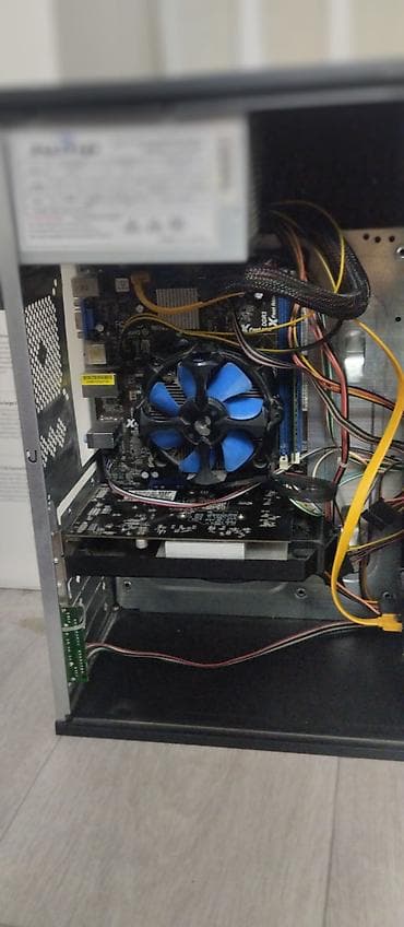 intel core: Компьютер, ядер - 2, ОЗУ 4 ГБ, Для работы, учебы, HDD — 2