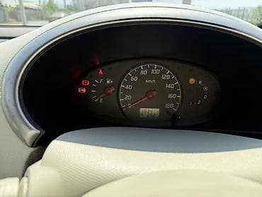 капот нисан марч: Nissan March: 2002 г., 1.3 л, Автомат, Бензин, Хэтчбэк — 7