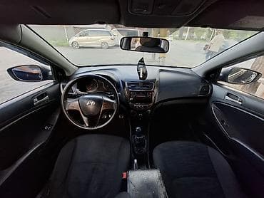 hyundai solaris продажа: Hyundai Solaris: 2014 г., 1.6 л, Механика, Бензин, Седан — 4