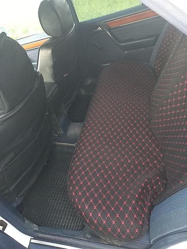 мер 124: Mercedes-Benz W124: 1993 г., 2 л, Ручные, Бензин, Седан — 10