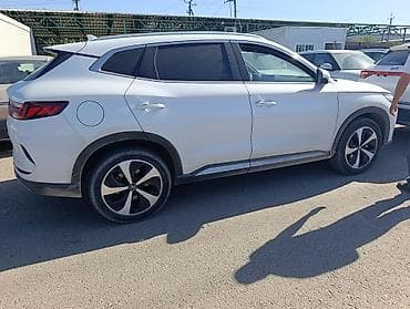 BYD: BYD Song Plus: 2021 г., 0.1 л, Робот, Электромобиль, Внедорожник — 2