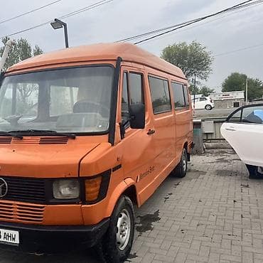 uz fe: Mercedes-Benz T1: 1992 г., 2.9 л, Ручные, Дизель, Фургон — 6