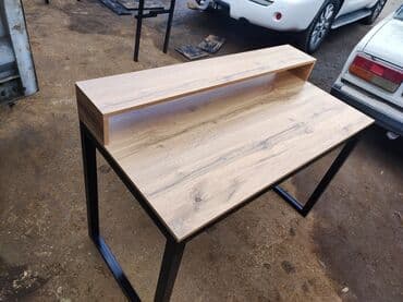 полк: Рабочий стол
Офисный стол с полками — 2