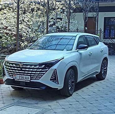2 8: Changan Uni-Z: 2025 г., 1.5 л, Автомат, Бензин, Кроссовер — 1