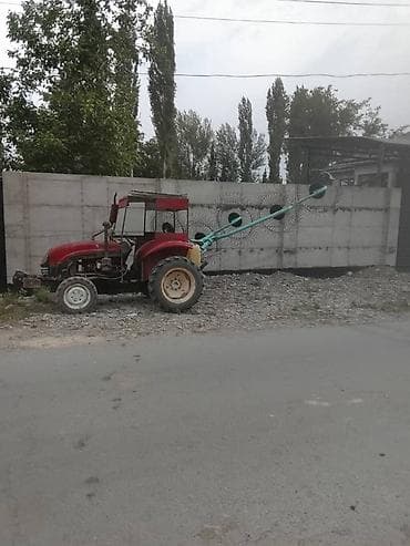 Трактор с прицепным навесным оборудованием для сельхозработ. С at lalafo.kg Трактор с прицепным навесным оборудованием для сельхозработ. С