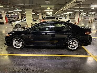 crv 2: Toyota Camry: 2020 г., 2.5 л, Гибрид, Седан — 4