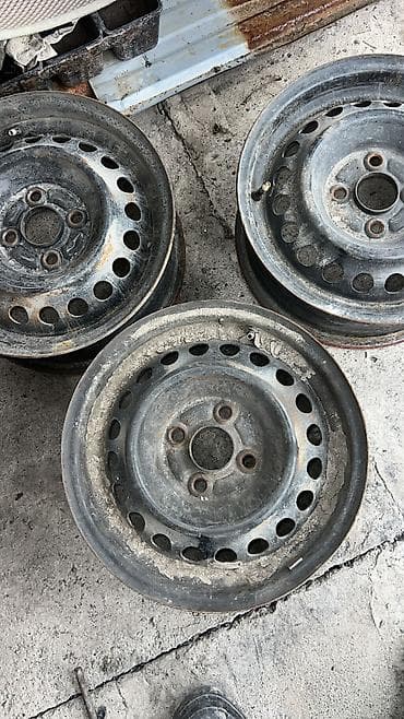 багажник на крышу универсальный: Колеса в сборе R 14, Железные — 1