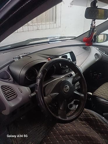 Продажа авто: Nissan Almera Tino: 2003 г., 1.8 л, Механика, Бензин, Хэтчбэк — 5