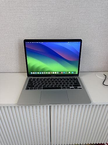 Ультрабук, Б/у, Apple M1, ОЗУ, RAM: 8 ГБ