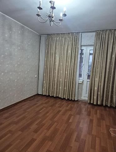 3 комнаты, 62 м², 105 серия, 4 этаж, Старый ремонт