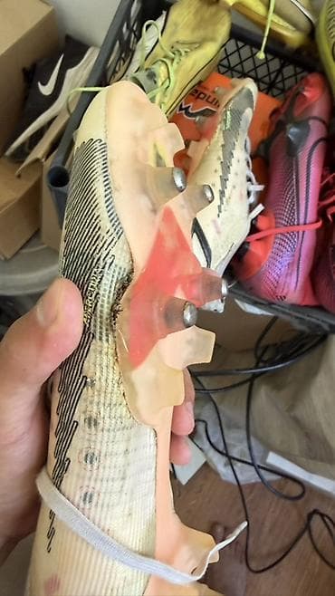 Спорт и отдых: Футбольные бутсы Nike Mercurial Vapor (линейка Vapor/Zoom) с шипами — 3