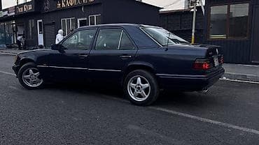220 кузов: Mercedes-Benz W124: 1995 г., 3 л, Автомат, Бензин, Седан — 4