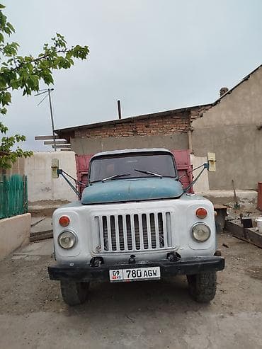 ГАЗ: Жүк ташуучу унаа, GAZ, Стандарт — 1