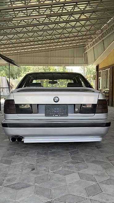 BMW 5 series: 1993 г., 4.4 л, Механика, Бензин, Седан — 3