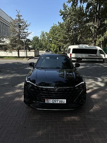 Changan Uni-T: 2026 г., 1.5 л, Автомат, Бензин, Кроссовер