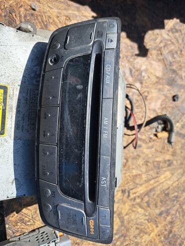 магнитола с экраном купить: Оригинальная контрактная б у из Европы штатная магнитола на Тойоту — 1