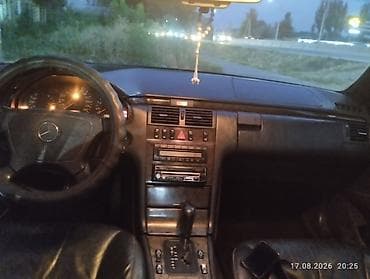 обмен дома: Mercedes-Benz E-Class: 1997 г., 2.2 л, Автомат, Бензин, Седан — 5