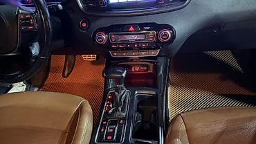 rexton g4: Kia Sorento: 2018 г., 2 л, Автомат, Дизель, Кроссовер — 9