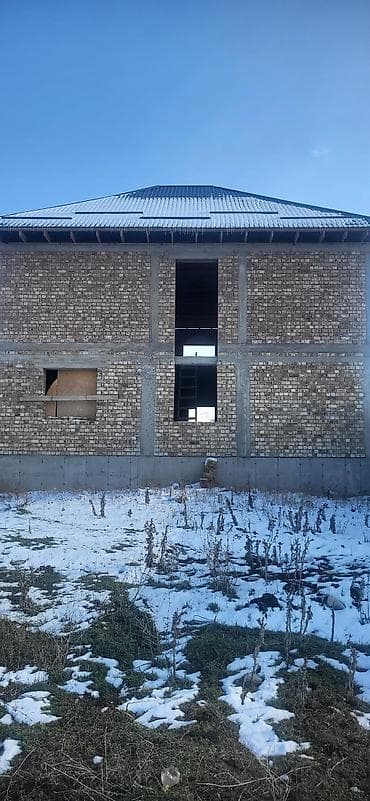 агентство недвижимости номер 1: Кирпичный двухэтажный дом (коробка) с мансардной крышей - Материал — 3