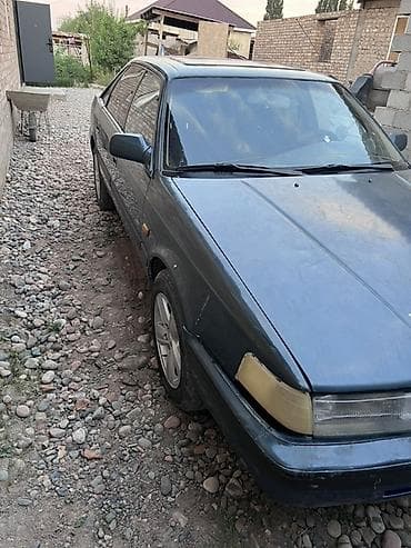 задние стопы 124: Mazda 626: 1990 г., Хэтчбэк — 3