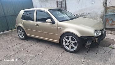 Продажа авто: Volkswagen Golf: 2002 г., 1.8 л, Механика, Бензин, Хэтчбэк — 1