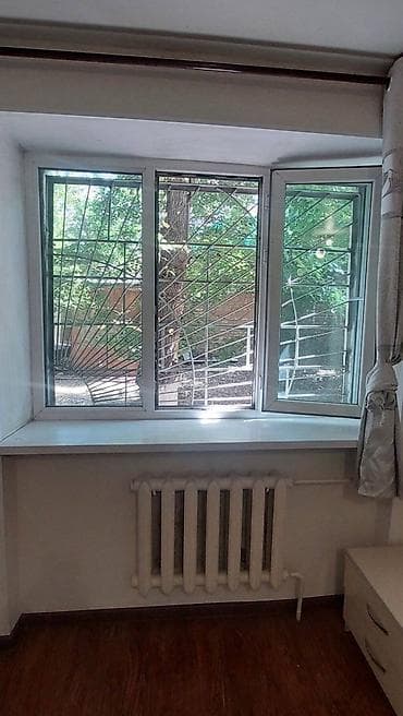 180: 1 комната, 30 м², Хрущевка, 1 этаж — 5