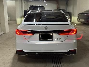 e2 byd: Toyota Camry: 2025 г., 2 л, Автомат, Гибрид, Седан — 7