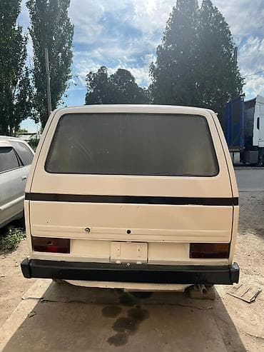 k3 ve: Volkswagen Transporter: 1989 г., 1.8 л, Механика, Бензин, Бус — 4