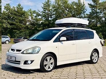 mini v: Toyota Ipsum: 2003 г., 2.4 л, Автомат, Бензин, Минивэн — 2