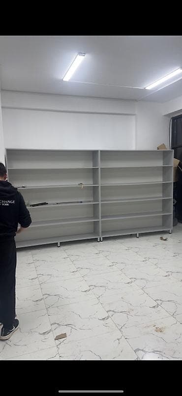стелажж: Торговые стеллажи серого цвета - Назначение: выкладка товаров в — 1