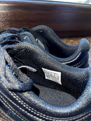 футбольная форма для детей: Продаю детские кроссовки для футбола от Adidas COPA сороконожки Размер — 3