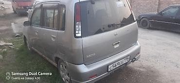 Nissan Cube: 2001 г., 1.3 л, Автомат, Бензин, Минивэн
