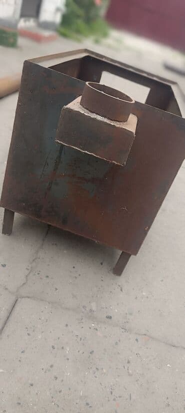 стол трансформер 3 в 1: Металлическая печь для отопления или приготовления пищи. Конструкция — 1