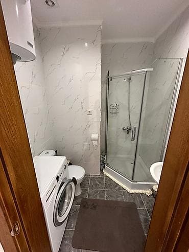 квартиры сдаются: Ысык Колдо!!!!! Сдаётся 2 комнатная квартира с видом на озеро, студия — 1