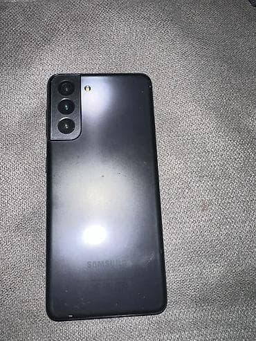 Обмен на 12 айфон Samsung Galaxy S21 5g (чёрный) - Дисплей 6.2"