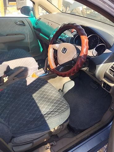 вампер фит: Honda Fit Aria: 2004 г., 1.5 л, Вариатор, Бензин, Седан — 6
