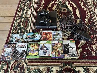 cpu cooler: Xbox 360 (Slim) с комплектом игр и аксессуаров. В комплекте: - — 3