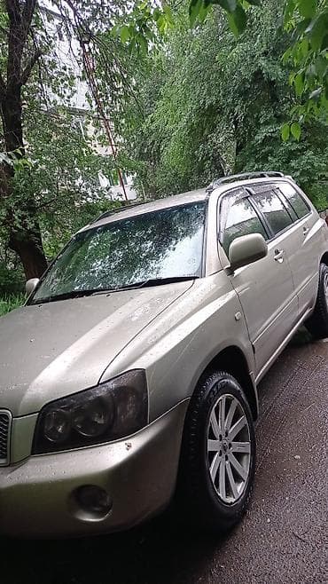 kluger: Toyota Kluger: 2001 г., Автомат, Бензин, Внедорожник — 5