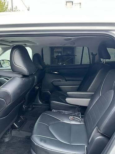 электромотоцикл для детей: Toyota Highlander: 2022 г., 2.5 л, Автомат, Гибрид, Кроссовер — 10