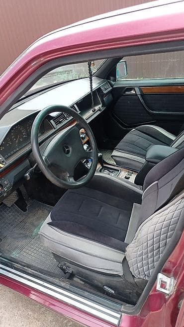куда: Mercedes-Benz W124: 1993 г., 2.2 л, Автомат, Бензин, Седан — 4