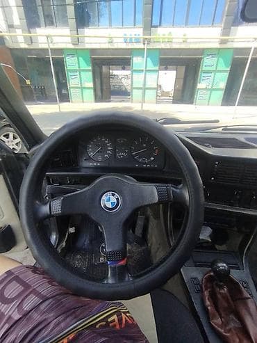 ki 5: BMW 5 series: 1985 г., 2.8 л, Бензин, Седан — 7