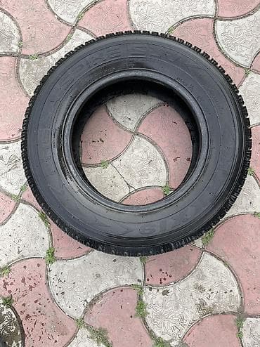 infinity fx35: Шины 225 / 70 / R 16, Зимняя шипованная, Комплект, Внедорожные (АТ/МТ), Maxxis — 6