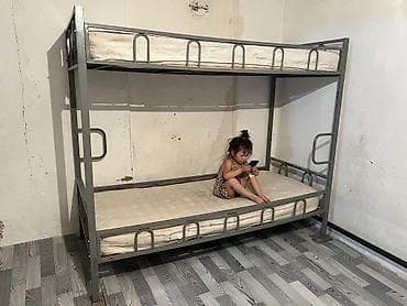 метал продам: Двухъярусная металлическая кровать - Конструкция: прочная — 1